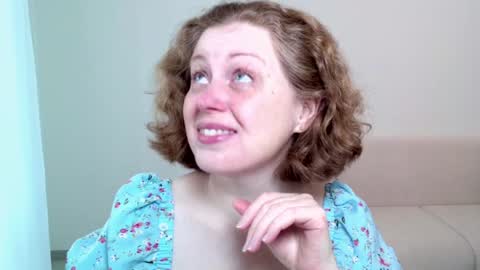 Ella online show from 03.10.25