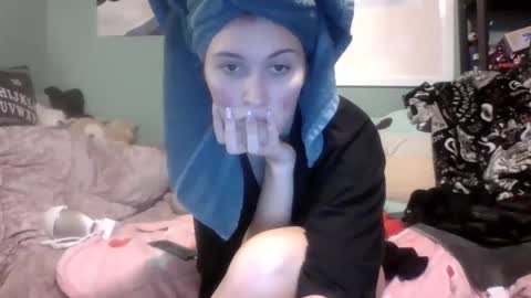 Little Bambii online show from 12.15.24