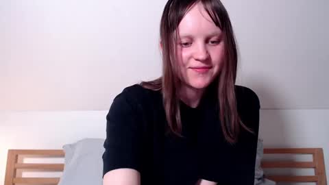 Maddi...   online show from 03.06.25