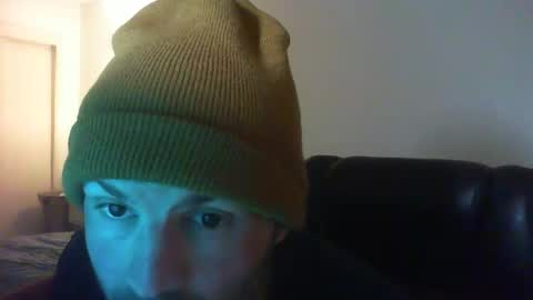 Snapshot of theman18951pa chatting on 12.22.24 theman18951pa online show from 12.22.24