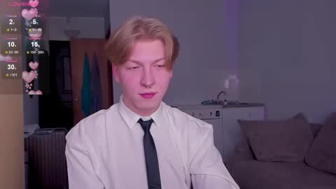 Snapshot of themikesever chatting on 11.13.25 Sever online show from 11.13.25