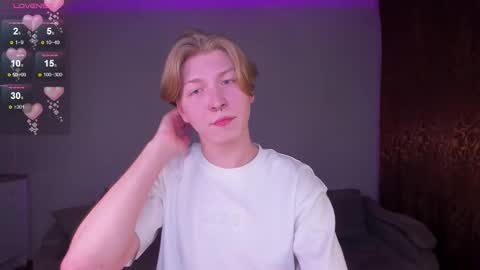 Snapshot of themikesever chatting on 02.15.26 Sever online show from 02.15.26