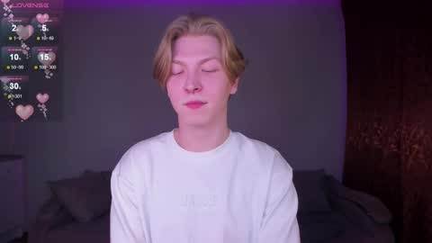 Snapshot of themikesever chatting on 02.17.26 Sever online show from 02.17.26