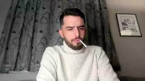 Snapshot of themmistokles chatting on 12.05.24 themmistokles online show from 12.05.24