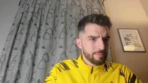 Snapshot of themmistokles chatting on 12.15.24 themmistokles online show from 12.15.24