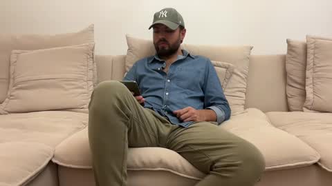 TheMonarchGoat online show from 12.04.24