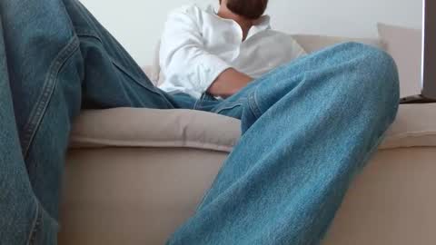 TheMonarchGoat online show from 09.09.25