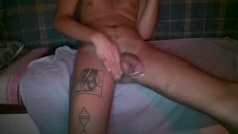 Snapshot of thenautibouy chatting on 02.27.25 thenautibouy online show from 02.27.25