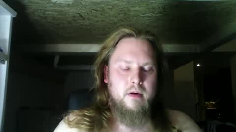 Snapshot of thenewdude1992 chatting on 02.27.25 thenewdude1992 online show from 02.27.25