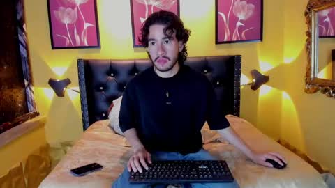 theo_riviera online show from 05.28.26