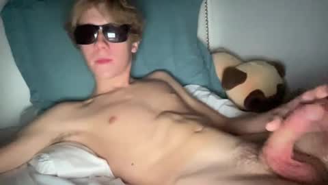 Theo Palm online show from 12.04.24