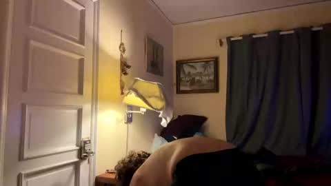 Snapshot of theonlyboi43ver chatting on 09.17.25 theonlyboi43ver online show from 09.17.25