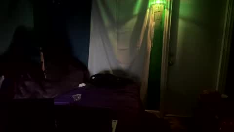 Snapshot of theonlyboi43ver chatting on 10.06.25 theonlyboi43ver online show from 10.06.25