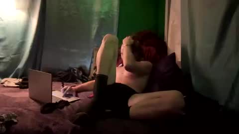 Snapshot of theonlyboi43ver chatting on 10.13.25 theonlyboi43ver online show from 10.13.25