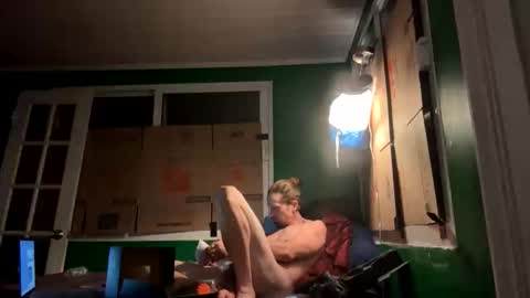 Snapshot of theonlyboi43ver chatting on 10.29.25 theonlyboi43ver online show from 10.29.25