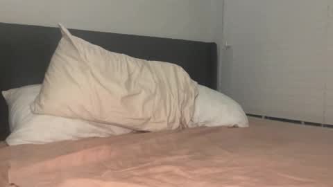 theonlylacie online show from 02.10.26