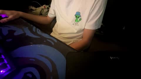 theothede19cm online show from 11.19.25