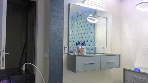 Theowonder online show from 01.21.25