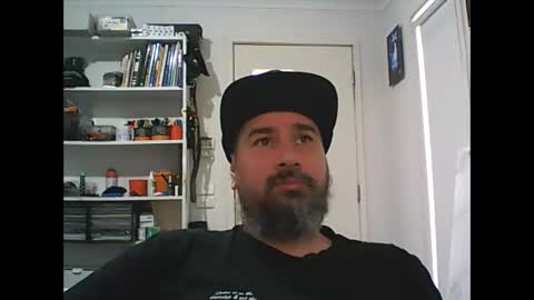 Snapshot of theozbeardguy chatting on 10.15.25 aussiebeard online show from 10.15.25