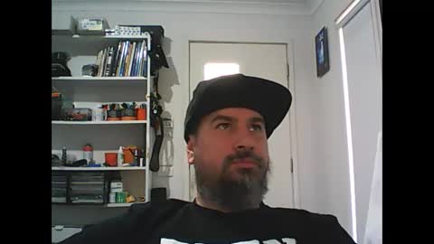 Snapshot of theozbeardguy chatting on 10.16.25 aussiebeard online show from 10.16.25