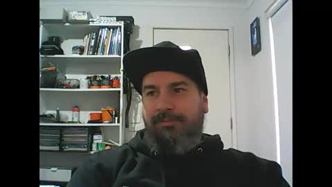 Snapshot of theozbeardguy chatting on 10.27.25 aussiebeard online show from 10.27.25