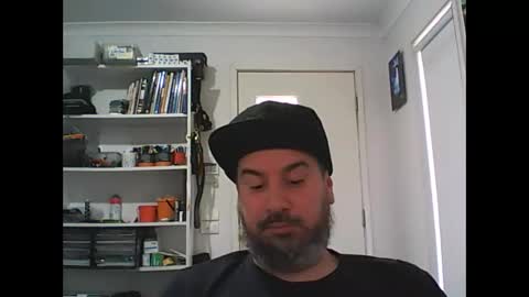 Snapshot of theozbeardguy chatting on 10.29.25 aussiebeard online show from 10.29.25
