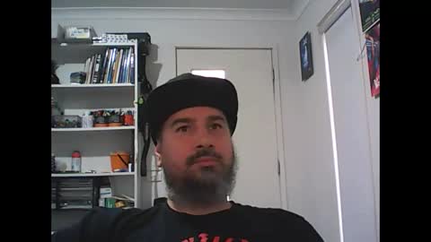 Snapshot of theozbeardguy chatting on 10.31.25 aussiebeard online show from 10.31.25