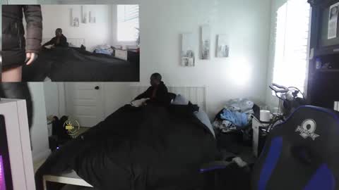 The Plug Love  Friends online show from 11.23.25