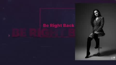 Snapshot of thequeenbella chatting on 10.24.25 bella saritta online show from 10.24.25