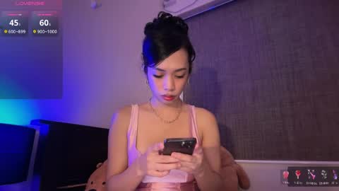 Amber DONT FORGET TO FOLLOW ME AND THUMBS UP online show from 04.19.26