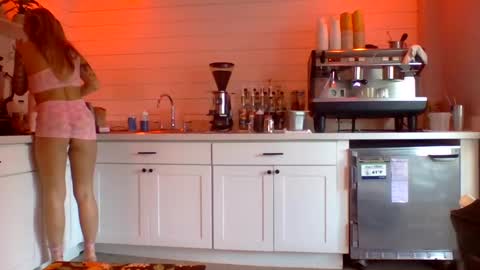 Snapshot of therealbabygofficial chatting on 10.03.25 therealbabygofficial online show from 10.03.25