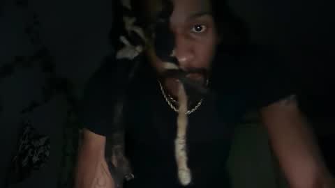 Snapshot of therealferrarii chatting on 05.19.26 therealferrarii online show from 05.19.26
