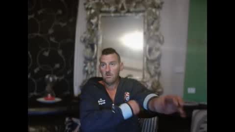 Snapshot of therealkurva4u chatting on 02.15.25 therealkurva4u online show from 02.15.25