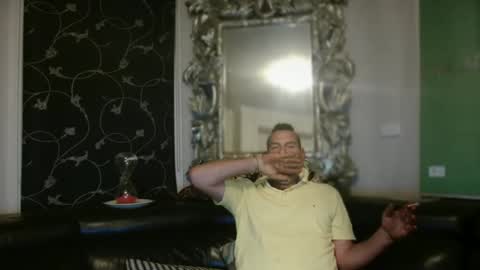 Snapshot of therealkurva4u chatting on 02.17.25 therealkurva4u online show from 02.17.25
