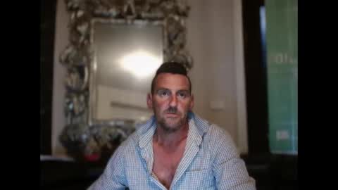 Snapshot of therealkurva4u chatting on 03.05.25 therealkurva4u online show from 03.05.25