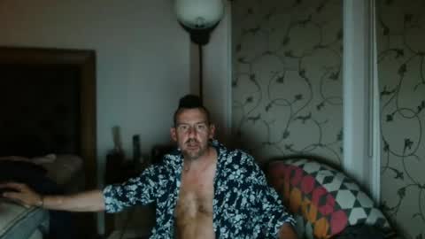 Snapshot of therealkurva4u chatting on 09.15.25 therealkurva4u online show from 09.15.25