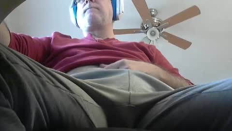 Snapshot of thereisnospoon1970 chatting on 12.15.24 Neo online show from 12.15.24