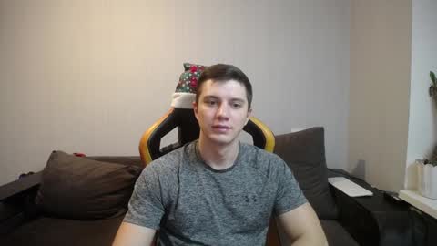 Snapshot of theroadtomars chatting on 12.21.24 Nick online show from 12.21.24
