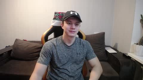 Snapshot of theroadtomars chatting on 12.21.24 Nick online show from 12.21.24