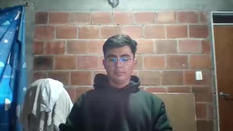 Snapshot of therondevereaux chatting on 05.03.26 Theron Devereaux online show from 05.03.26