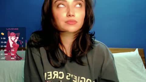  I dont do real meetings My bio  online show from 12.15.25