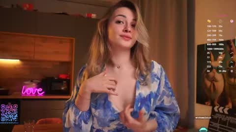 Snapshot of thetimeshavecome chatting on 10.02.25 Mia online show from 10.02.25