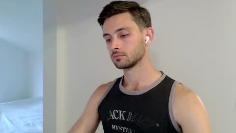 Snapshot of thewaiter2025 chatting on 11.22.25 The Waiter online show from 11.22.25