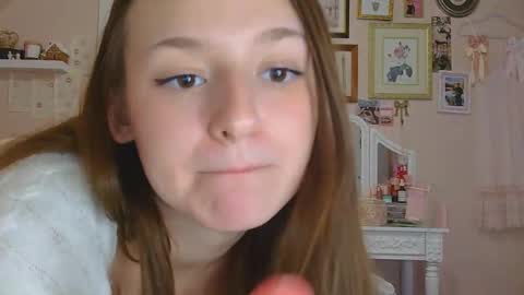 Snapshot of theyalllikecarmen chatting on 12.04.24 Carmen online show from 12.04.24