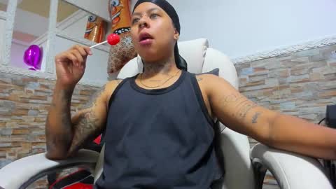 Thiago online show from 11.23.25