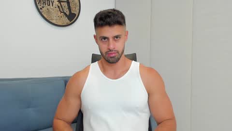 Snapshot of thiago_driussi chatting on 12.15.24 thiago_driussi online show from 12.15.24