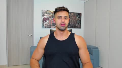 Snapshot of thiago_driussi chatting on 01.15.25 thiago_driussi online show from 01.15.25