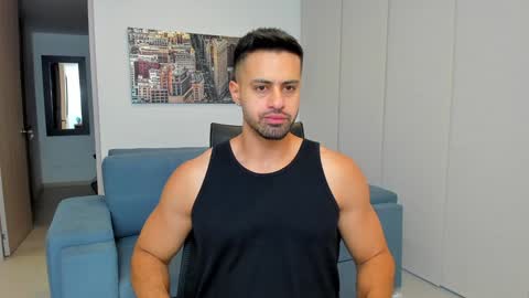 Snapshot of thiago_driussi chatting on 01.26.25 thiago_driussi online show from 01.26.25