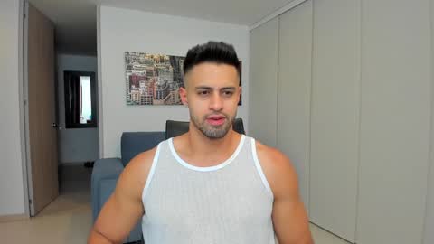 Snapshot of thiago_driussi chatting on 02.04.25 thiago_driussi online show from 02.04.25