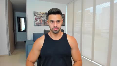 Snapshot of thiago_driussi chatting on 02.14.25 thiago_driussi online show from 02.14.25